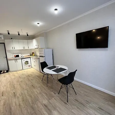 Sunny Apartment В Жк Сонячний Квартал Golubinoye Exterior photo