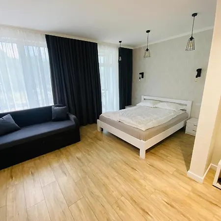 Sunny Apartment В Жк Сонячний Квартал Golubinoye Exterior photo